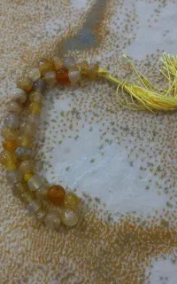 تسبیح کلکسیونی عقیق زرد