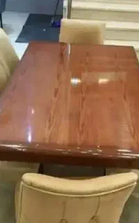 کارگر رنگکار مبل و سرویس خواب هستم