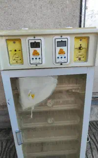 دستگاه جوجه کشی