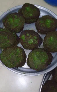 کتلت وشامی و کوکو سبزی کیان درخدمت شماس