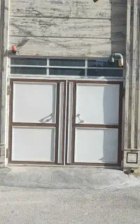 درب پارکینگ بدون چهارچوب