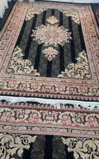 دوتا فرش ۶متری