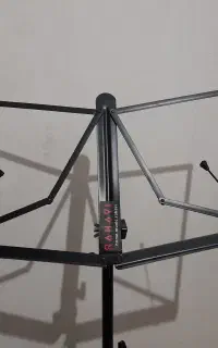 پایه نوت گیتار زیر پایه رهاوی جنس  نوتخفیف