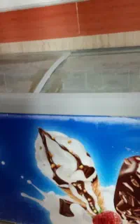 یخچال بستنی