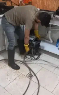لوله بازکنی فنر زنی تخلیه چاه فوری شبانه روزی