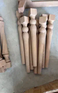پایه صندلی چوبی