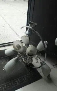 لوستر ۸ شاخه