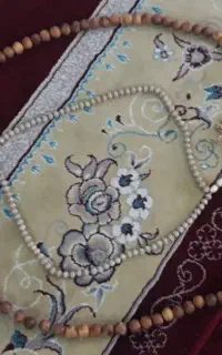 دو عدد تسبیح تزیینی آویز دیواری