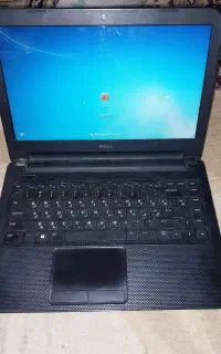 لب‌تاپ DELL کارکرده