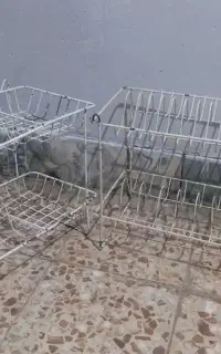 جاظرفی استند و قوطی فلزی