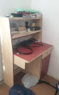 میز تحریر  سالم