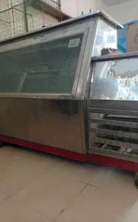 کولر‌ویخچال‌ویترینی‌مغازه