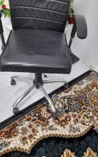 صندلی چرخ دار با اهرم قابل تنظیم