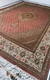 فرش ماهی رج‌ 40 تک 9 متر کمال الملک کم کارکرده