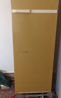 یخچال آزمایش