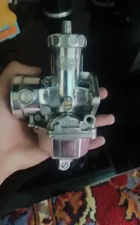 کاربراتور ۲۵۰
