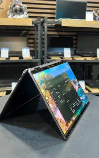لپ‌تاپ پرچم‌دارHP Spectre x360 نمایشگر خیره‌کننده