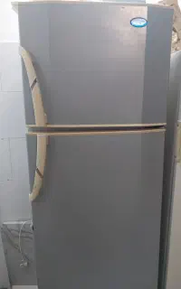 یخچال فریزر کار کرده