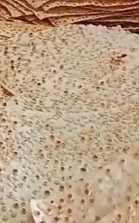 نانوایی لواشی واقع در حومه ابهر