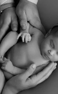 آتلیه عکاسی کودک و خانوادگی