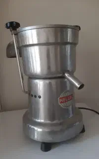 آب هویج گیر