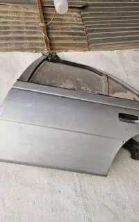 درب پژو ۴۰۵ نقرای