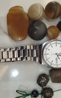 ساعت سیکو خلبانی بکر و مهرهای کهنه