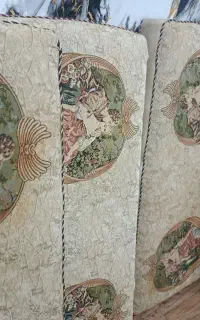 چهار عدد پشتی سالم