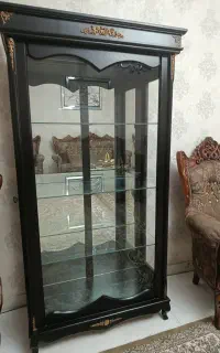 ویترین درحدنو بدون خط خش