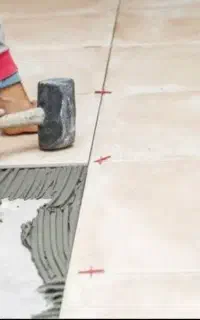 استا بنا و کاشی کار