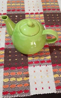 قوری رنگی سفالی