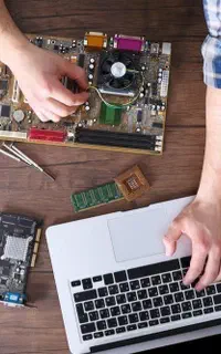 خدمات تعمیرات کامپیوتر لپتاپ موبایل آیفون در محل