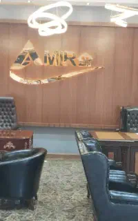 استخدام منشی و مشاور