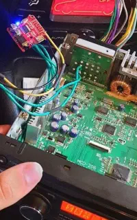 تعمیرات الکترونیک خدمات سیستم صوتی نصب بلوتوث،فلش