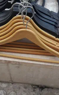 فروش چوب لباسی در دو طرح