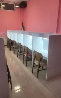 اعتکاف کنکور 24 شبانه روز سالن مطالعه هتل کتابخانه