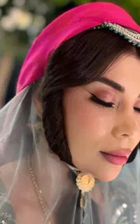 تخفیف خدمات میکاپ آموزش و خودارایی