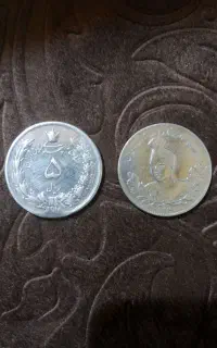 سکه ۵۰۰۰دینار نقره