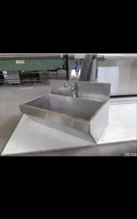 نیازمند آبدارچی و نظافت چی خانم