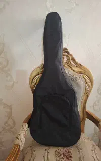 کیف گیتار در حد نو