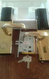 دستگیره قفل کارتی هتلی ، کلید کارت مایفر و RF