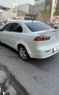 لنسر ۲۰۱۴ بی رنگ