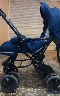 کالسکه کاملا تمیز و نو