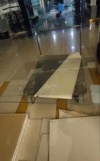 تعدادی شیشه یک سانت