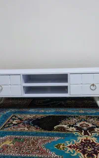 میز تلویزیون رنگ سفید