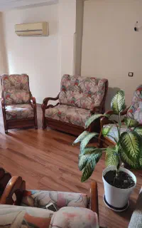 مبل آنتیک چوب گردو