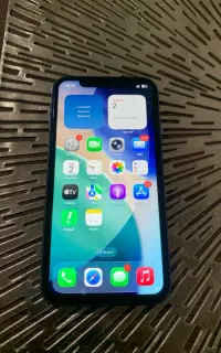 ایفون Iphone 11