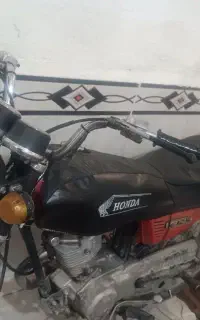 موتور سیکلت مزاعده