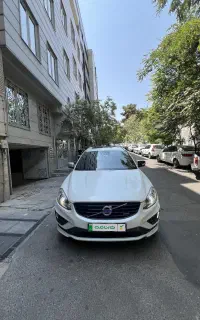 ولوو XC60 تک برگ Rدیزاین مدل ۲۰۱۴ با ضمانت کارنامه