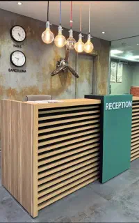 پارکت قرنیز کاغذ دیواری آینه دکورترموپرده پوستر